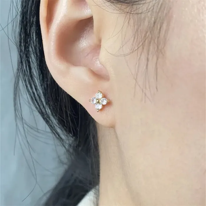Get Signatured CZ Flower Stud Earring Earrings